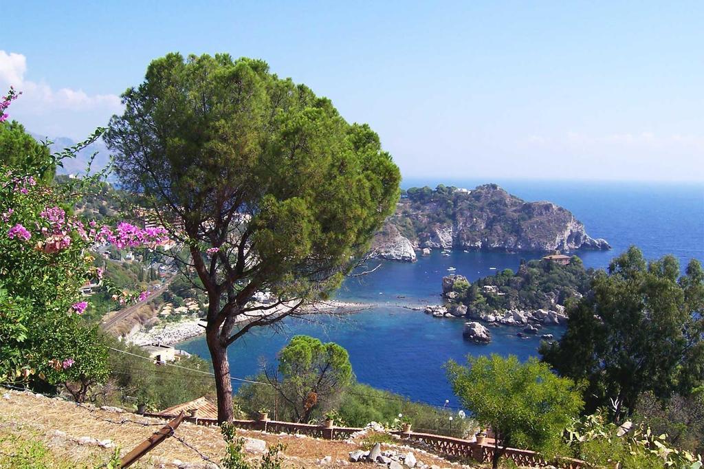 Fenetre Sur Le Blue Apartment Taormina Exterior photo
